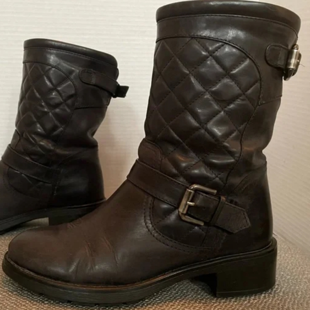 AQUATALIA Sweetness Quilted Moto Boot Size 8